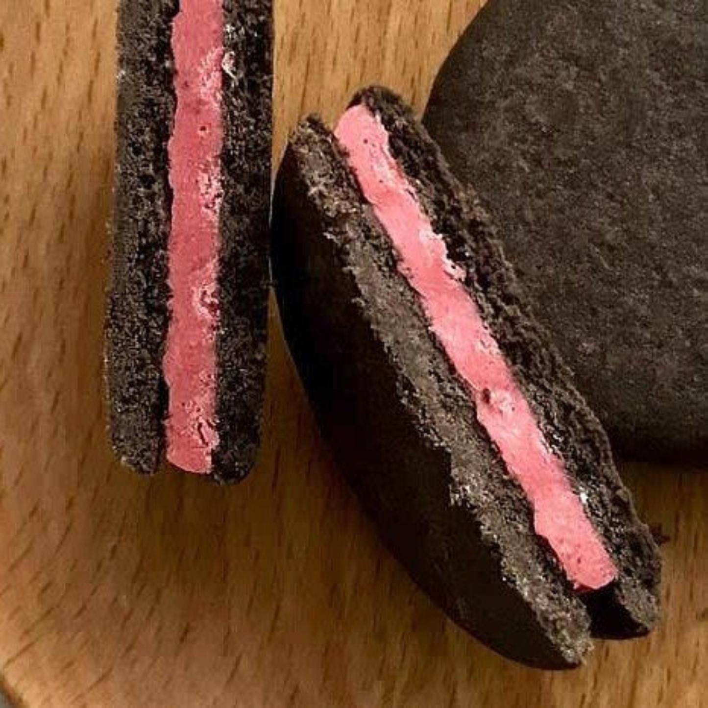 Meiji Rich Chocolate Strawberry Sandwich